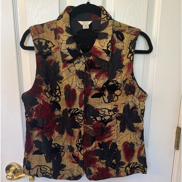 CHRISTOPHER & BANKS Women’s Sz M Tan Floral Tapestry Type Fabric Full Zip EUC - Picture 3 of 9